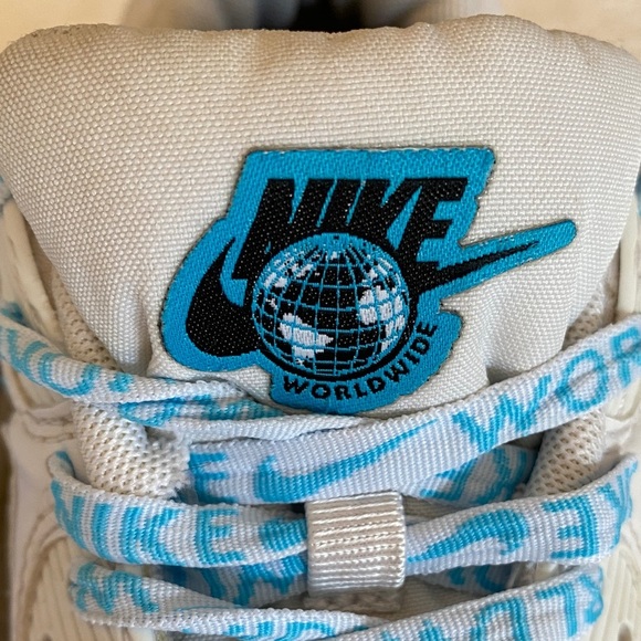 Nike Air White and Teal Sneakers Neon Athletic Shoes - Picture 4 of 15
